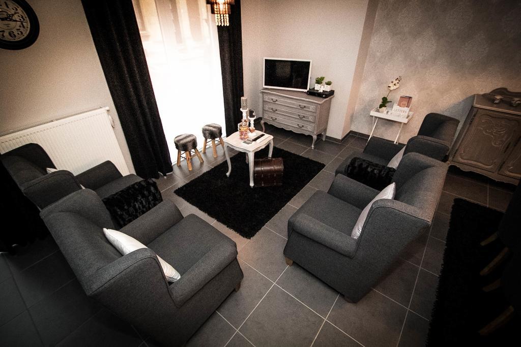 Interbellum Apartment Ипер Стая снимка